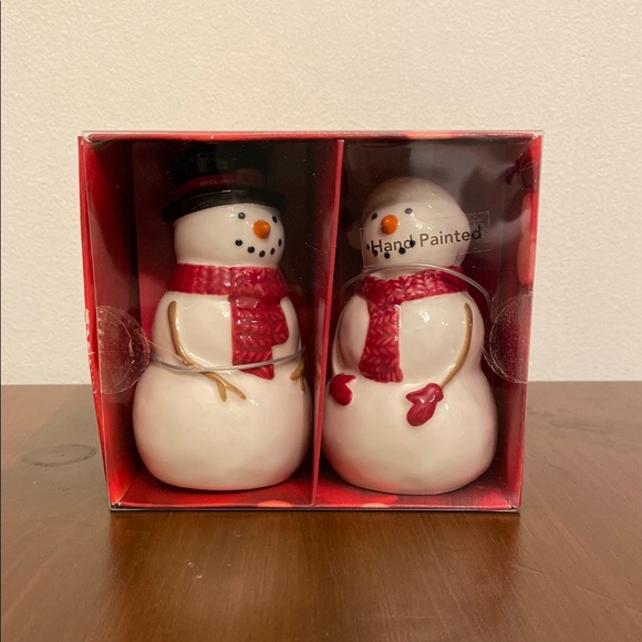 Snowman Hand Painted Salt & Pepper Shaker Set - Picture 1 of 7